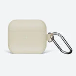 beżowy audioCASE Classic Leather do AirPods 3 - elegancja i ochrona